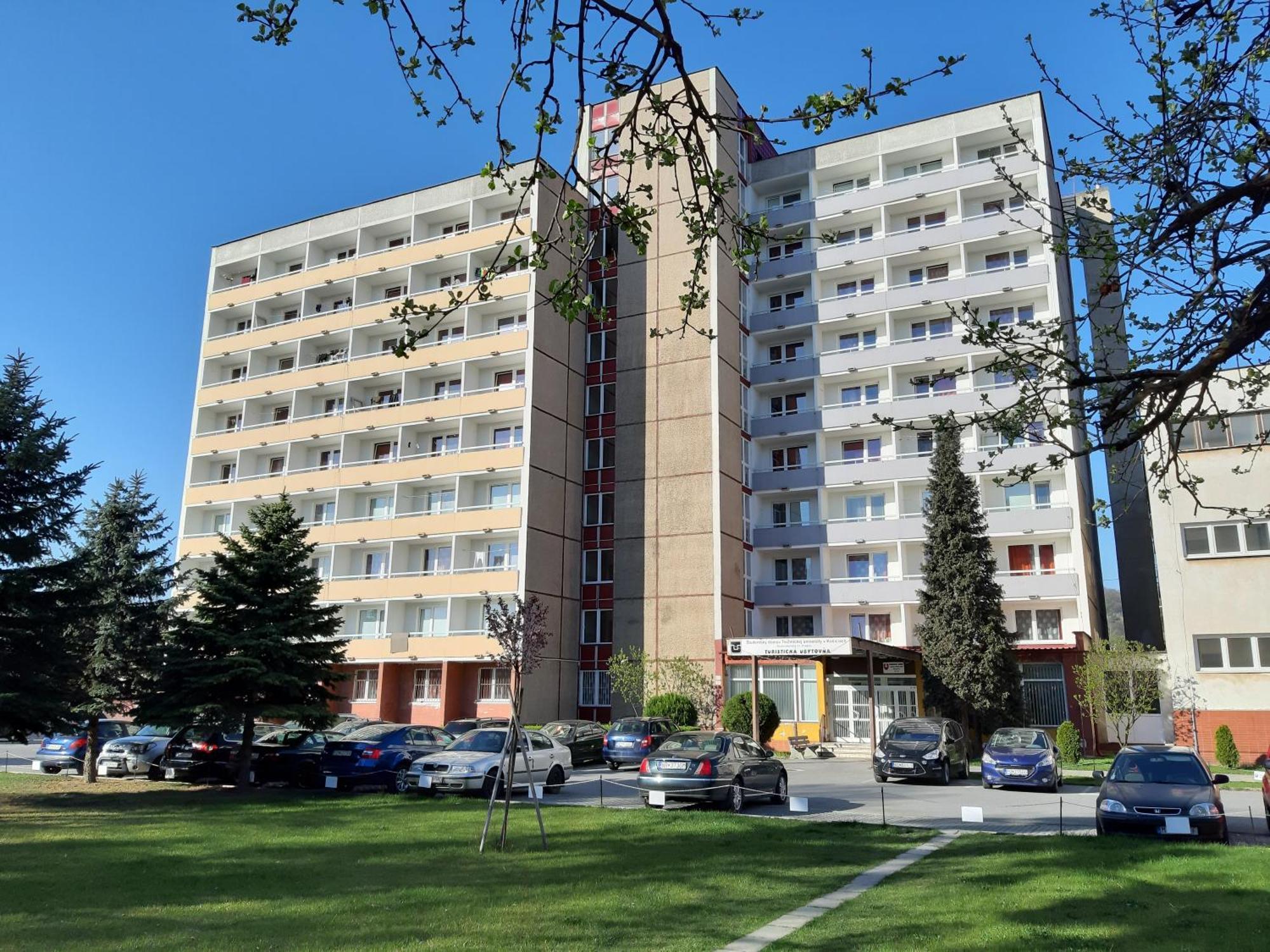Hotel Studentsky Domov B31 à Prešov Extérieur photo